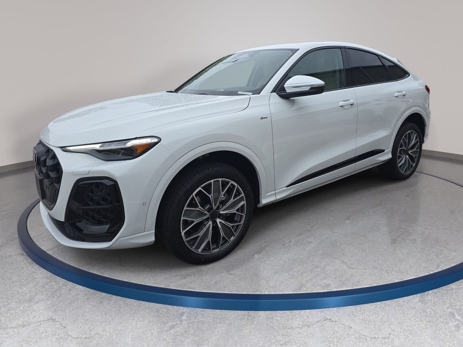 2026 AUDI SQ5