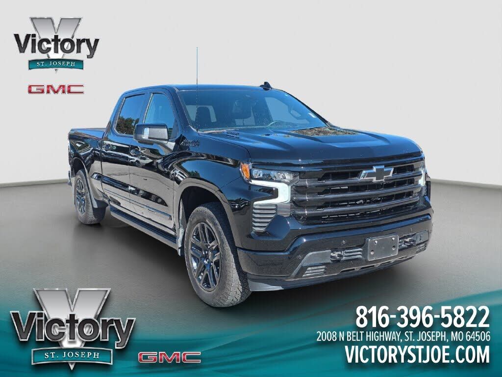 2025 CHEVROLET Silverado