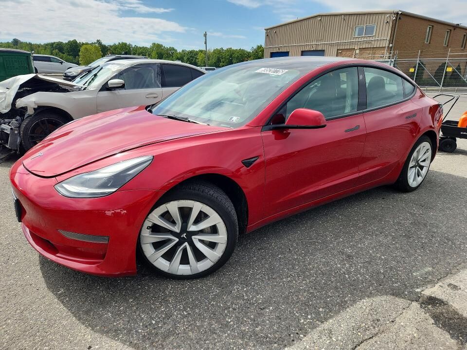 2022 TESLA Model 3