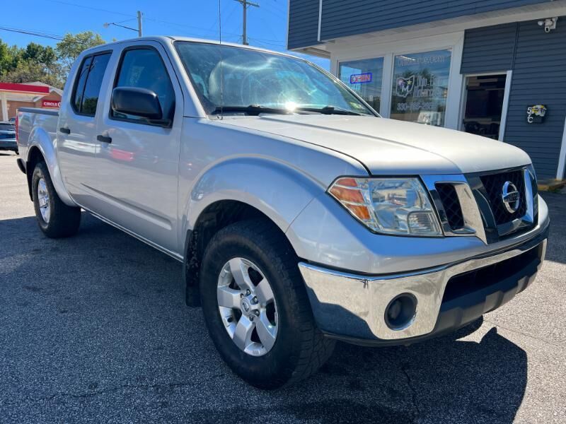 2011 NISSAN Frontier