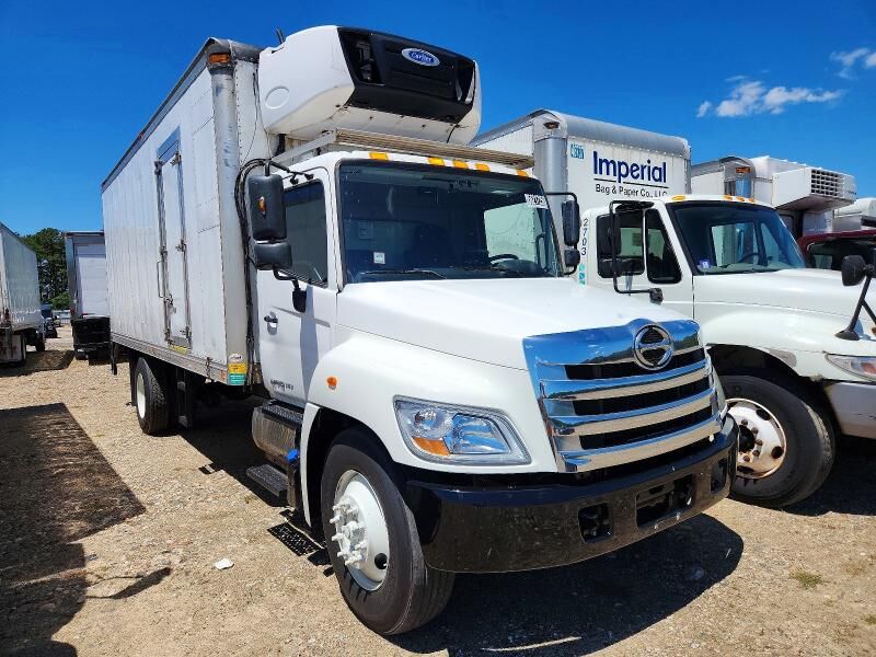2016 HINO Conventional Type Truck