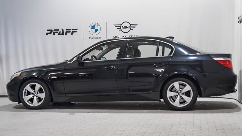 2007 BMW 525i
