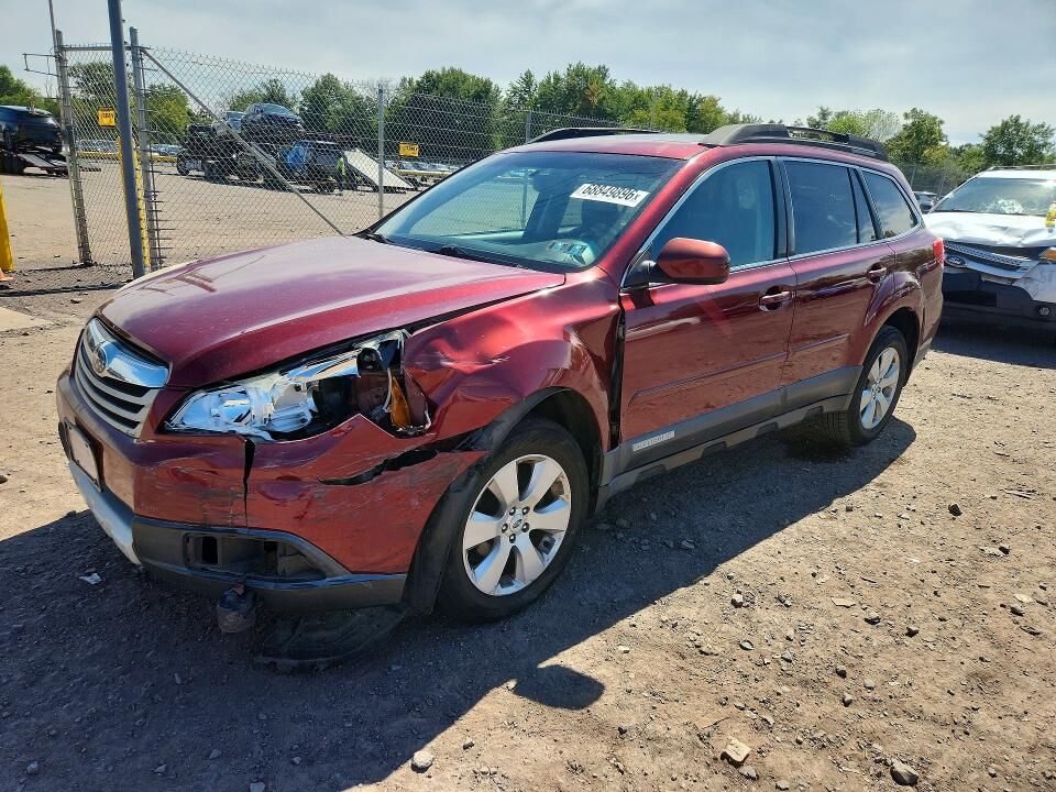 2012 SUBARU Outback