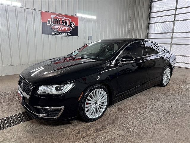 2017 LINCOLN MKZ