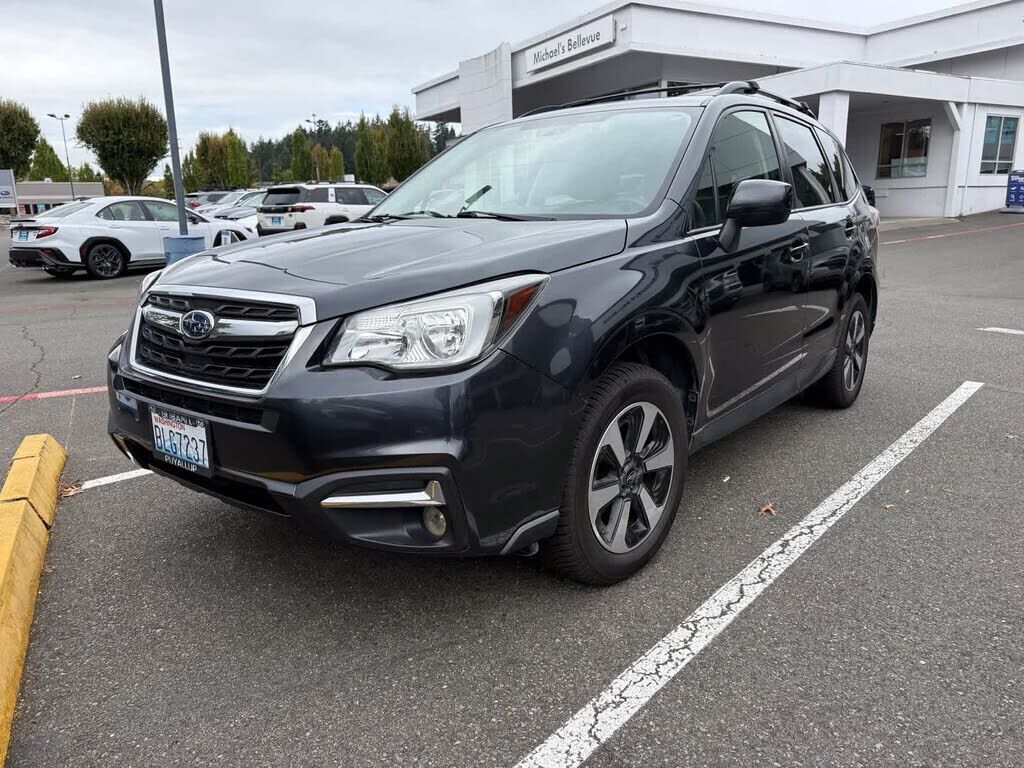 2018 SUBARU Forester