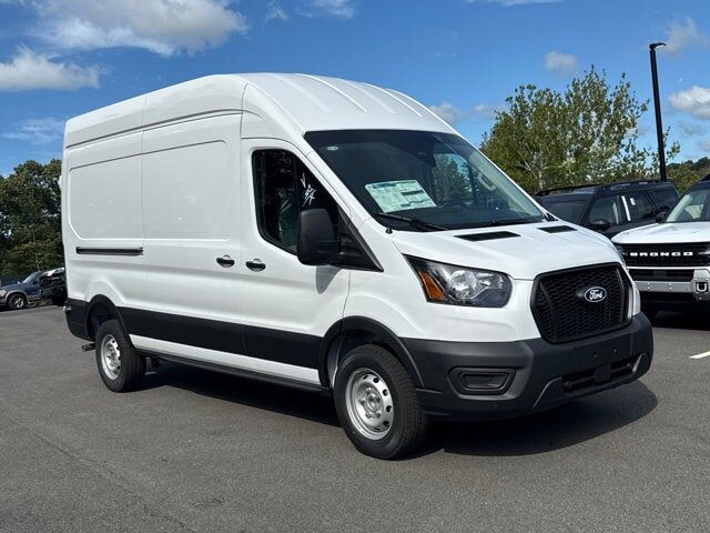 2027 FORD Transit