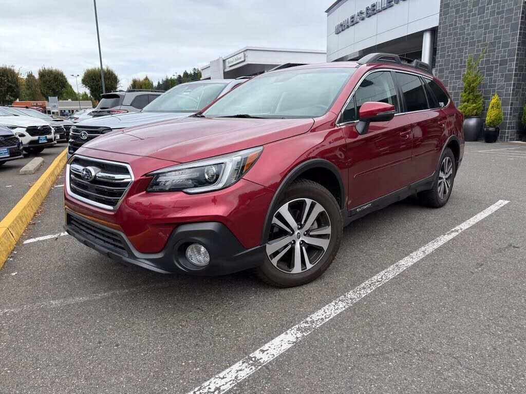 2018 SUBARU Outback