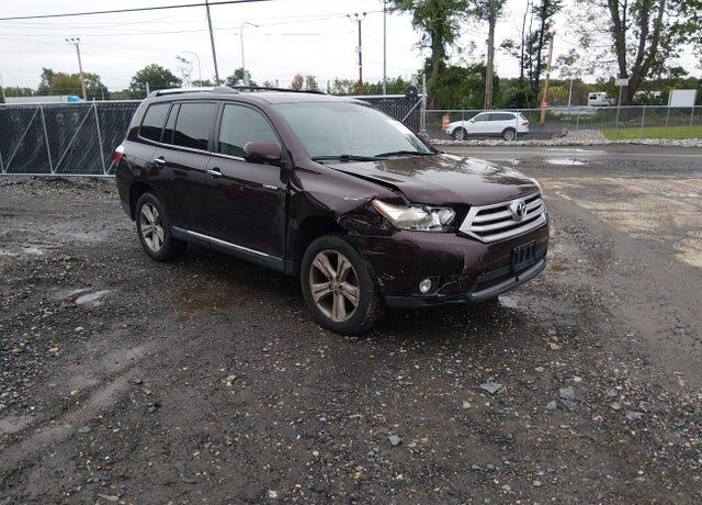 2012 TOYOTA Highlander