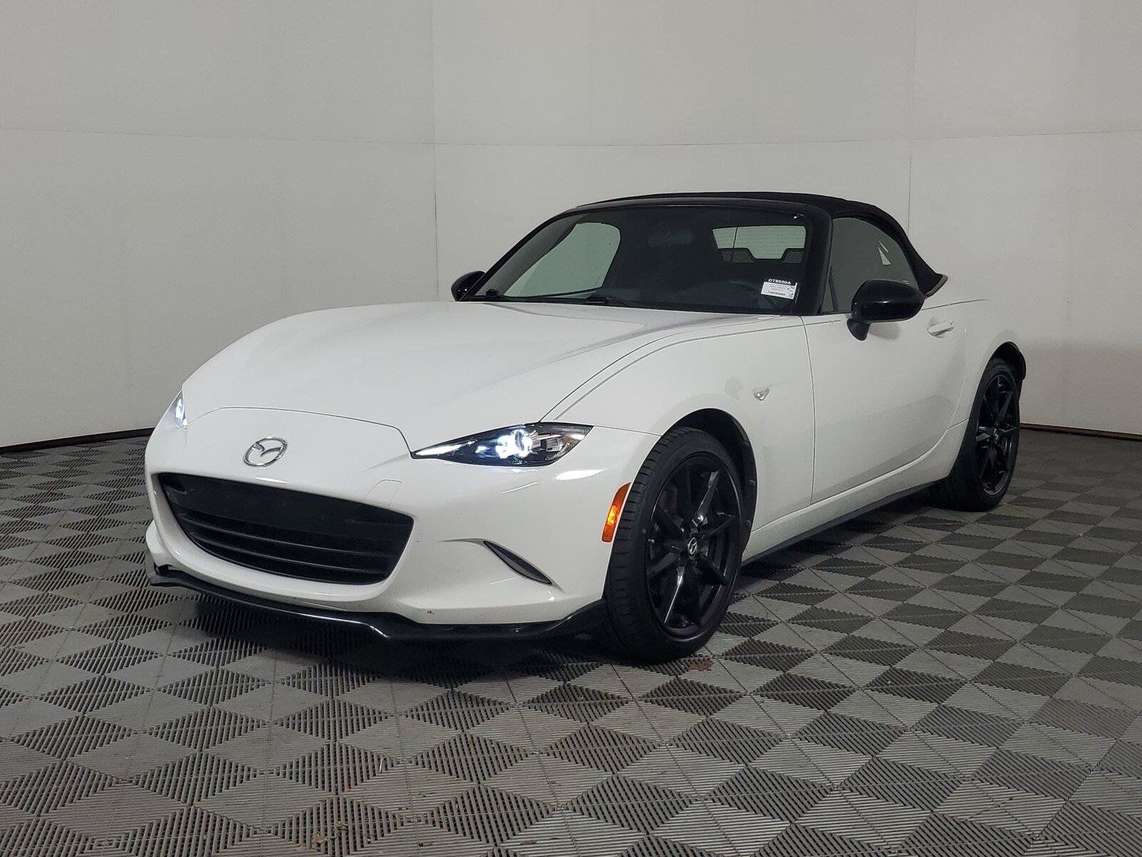 2019 MAZDA MX-5