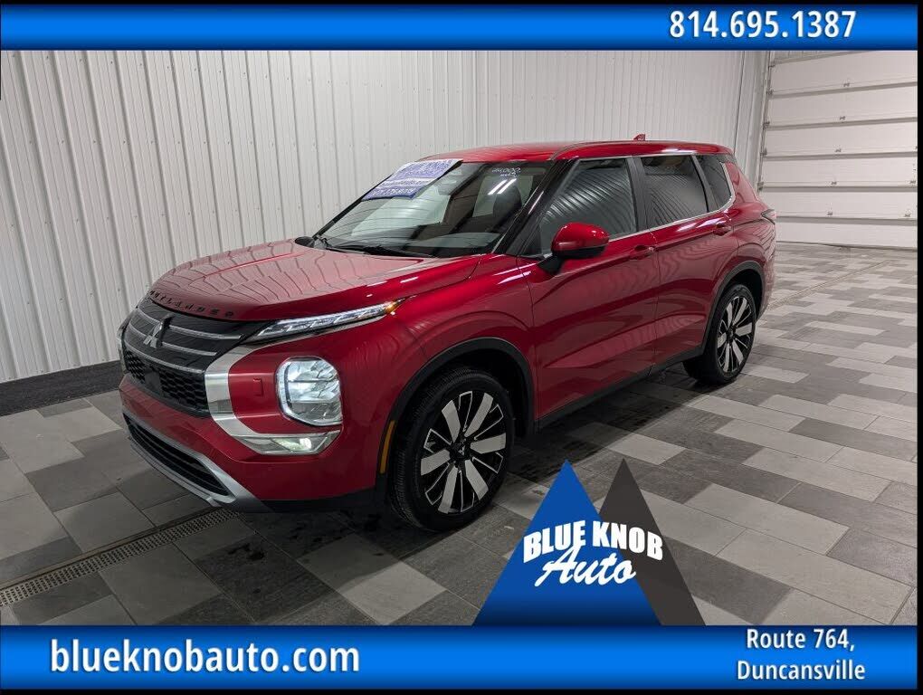 2025 MITSUBISHI Outlander