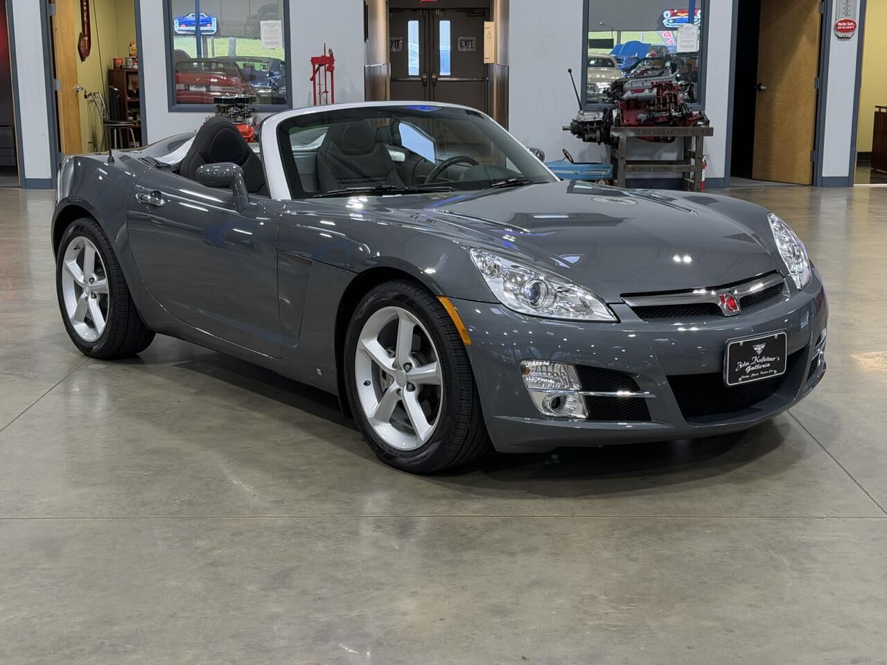 2009 SATURN Sky