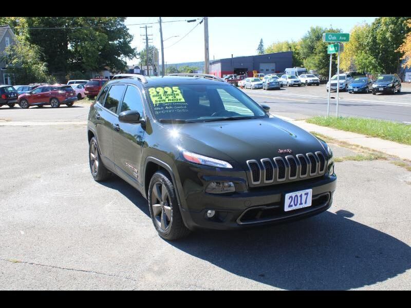 2017 JEEP Cherokee