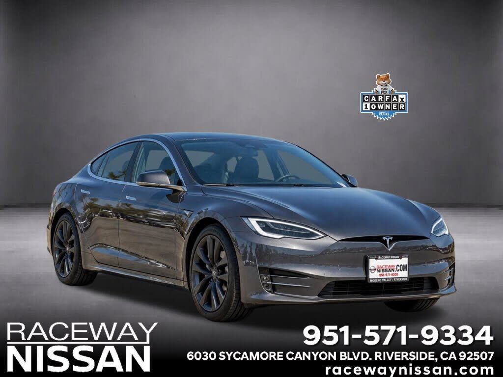 2021 TESLA Model S