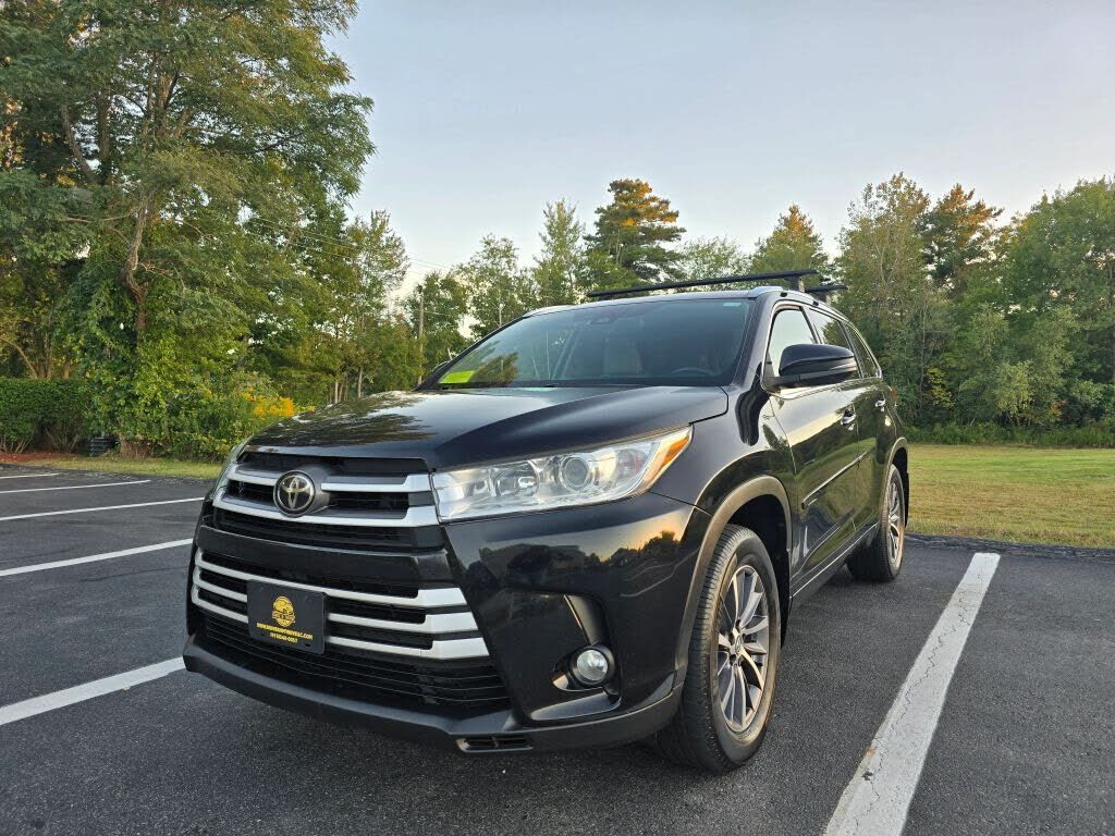 2018 TOYOTA Highlander