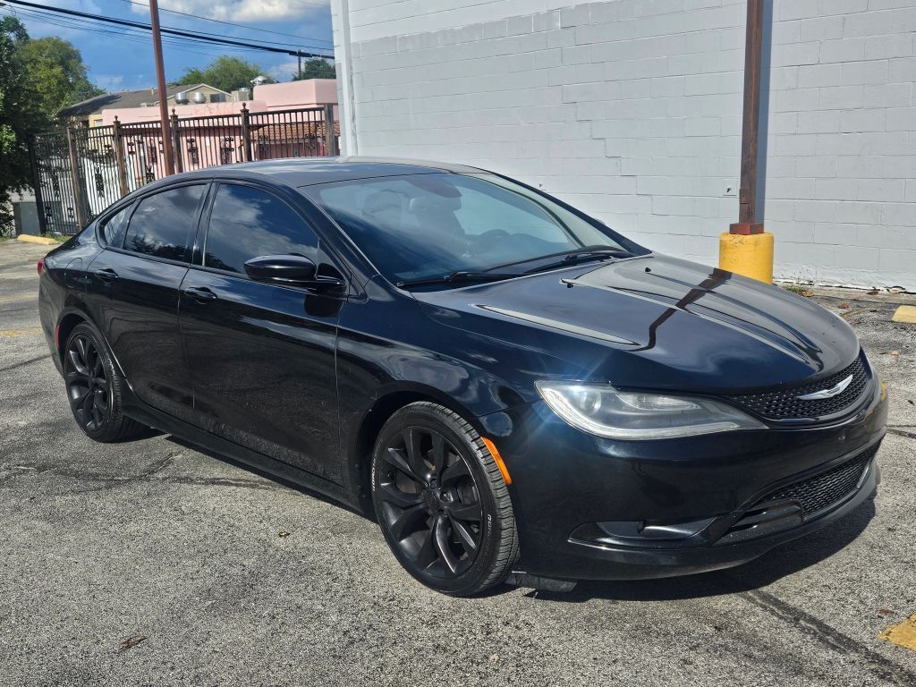 2015 CHRYSLER 200