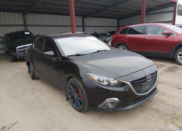 2015 MAZDA Mazda3