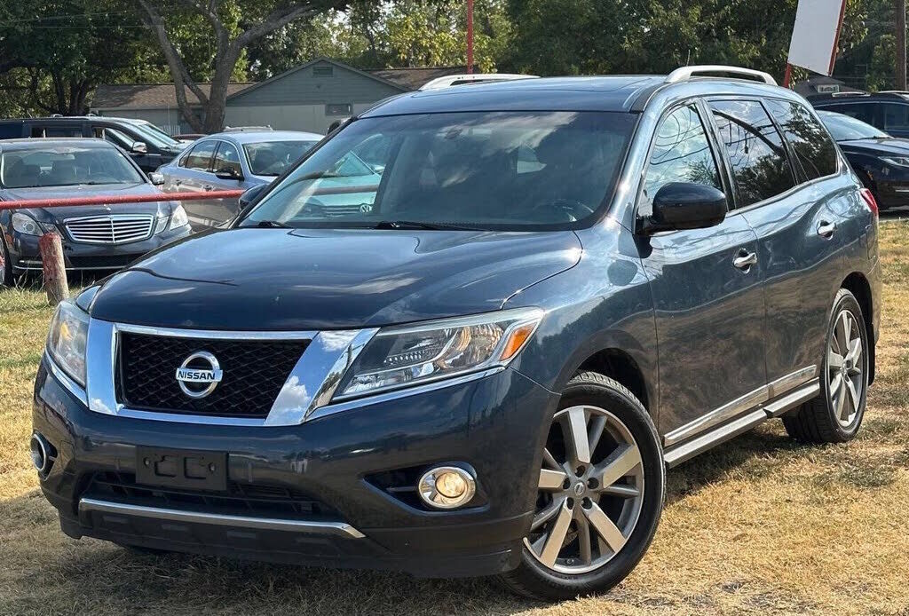 2014 NISSAN Pathfinder