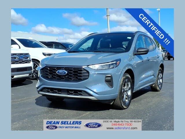 2024 FORD Escape