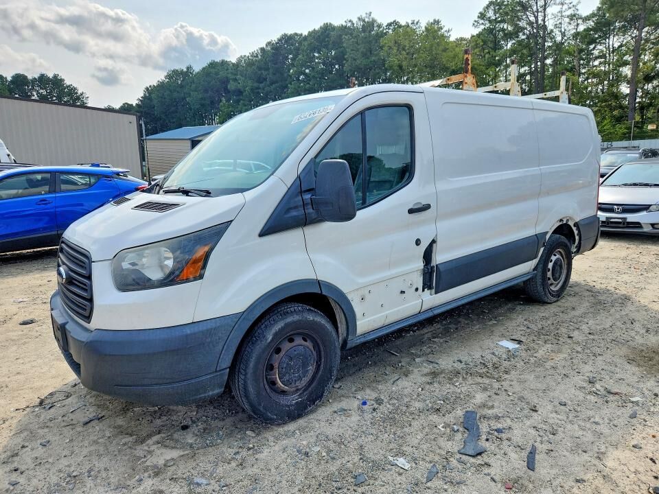 2015 FORD Transit