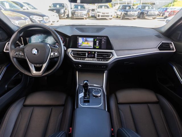 2022 BMW 330i