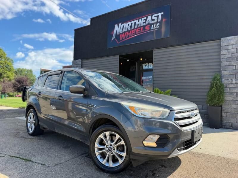 2017 FORD Escape