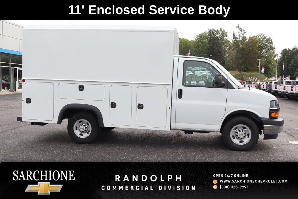 2026 CHEVROLET Express