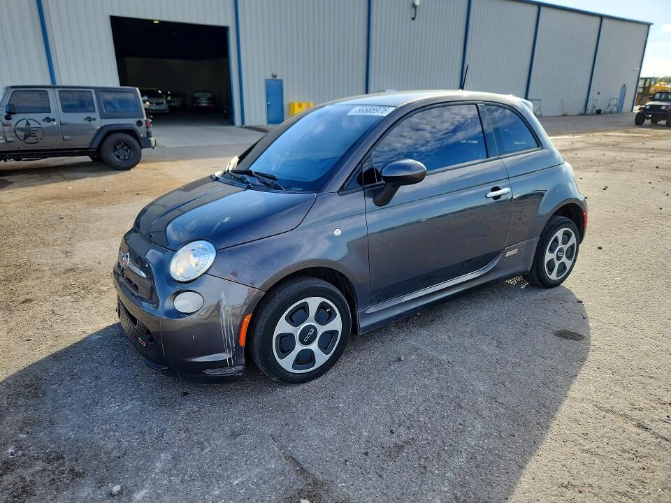 2017 FIAT 500