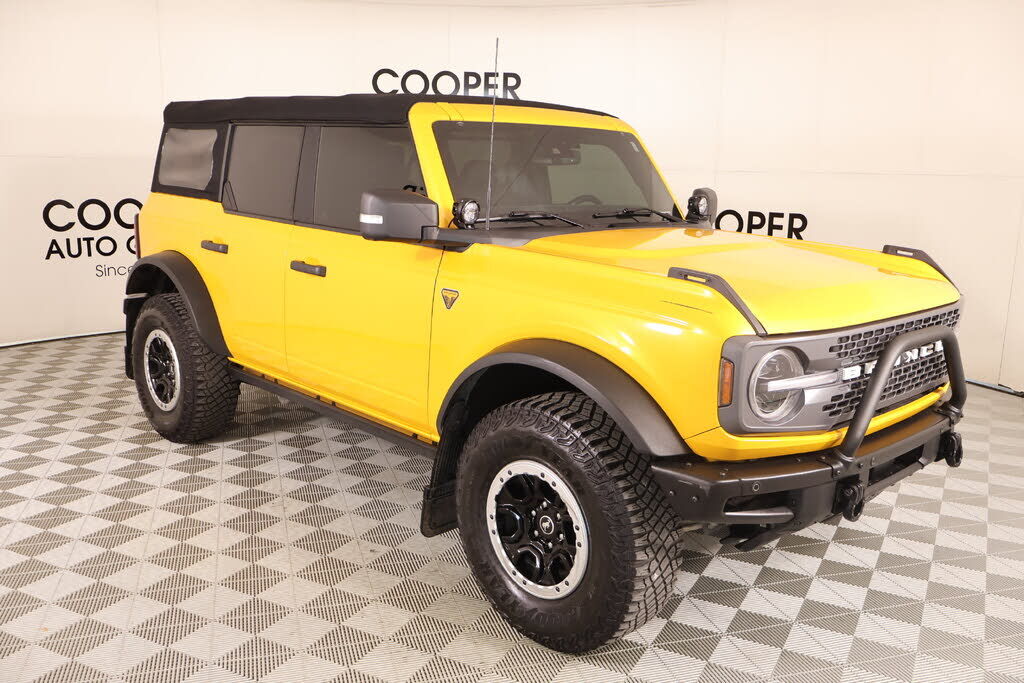 2021 FORD Bronco