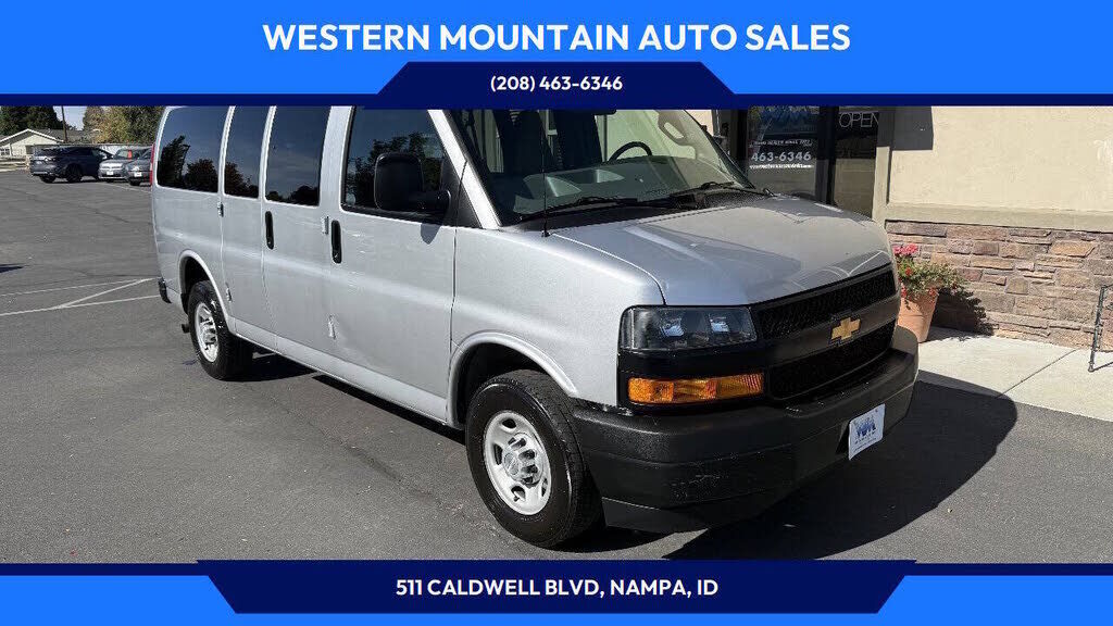 2019 CHEVROLET Express