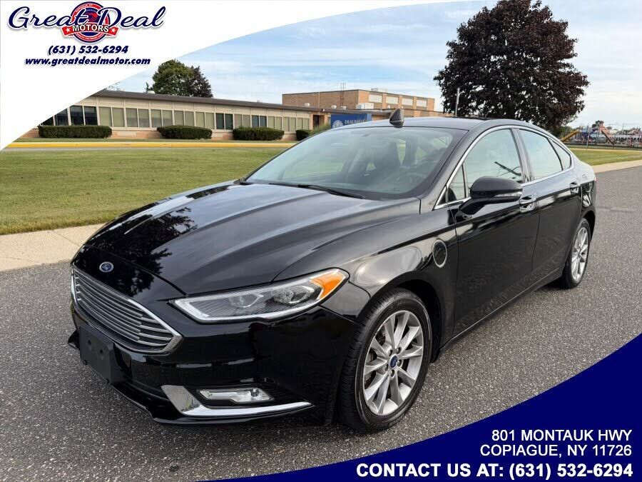 2017 FORD Fusion