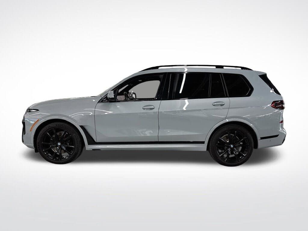 2024 BMW X7