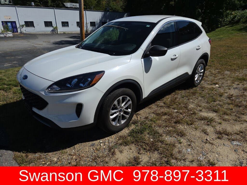 2022 FORD Escape