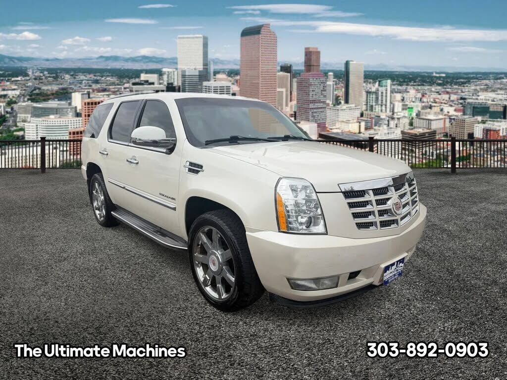 2014 CADILLAC Escalade
