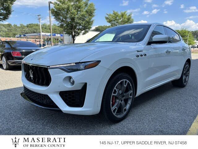 2022 MASERATI Levante
