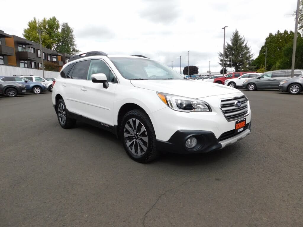 2016 SUBARU Outback
