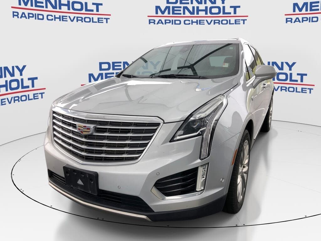 2017 CADILLAC XT5