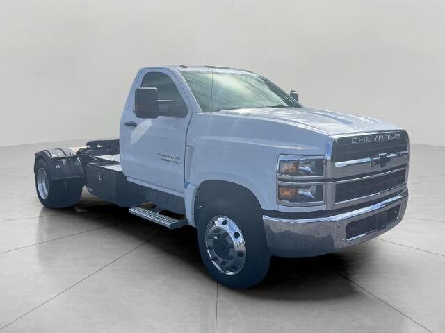 2023 GMC Silverado Medium Duty