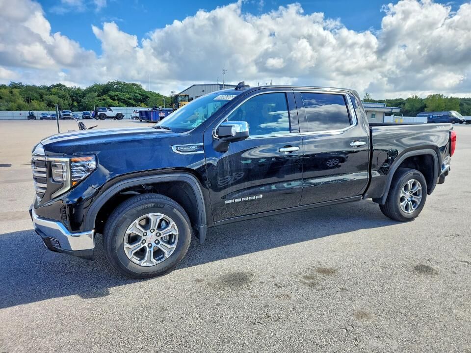 2025 GMC Sierra
