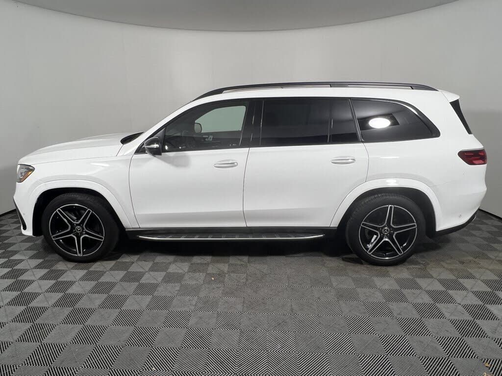 2025 Mercedes-Benz GLS-Class