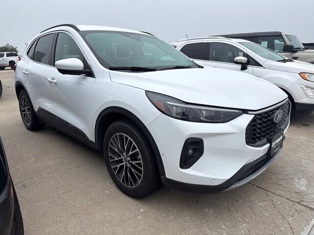 2023 FORD Escape