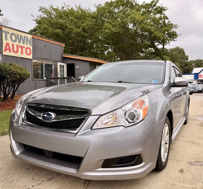 2011 SUBARU Legacy