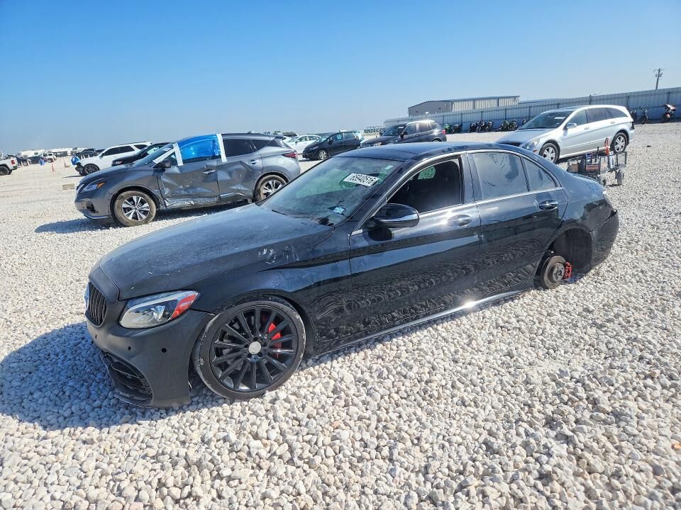 2015 MERCEDES-BENZ C-Class