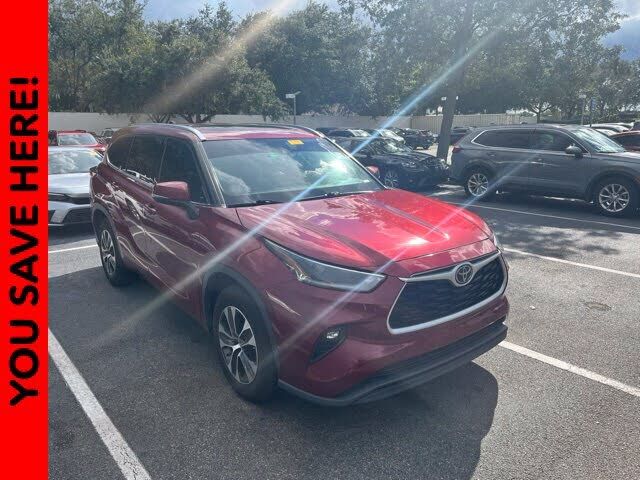 2021 TOYOTA Highlander
