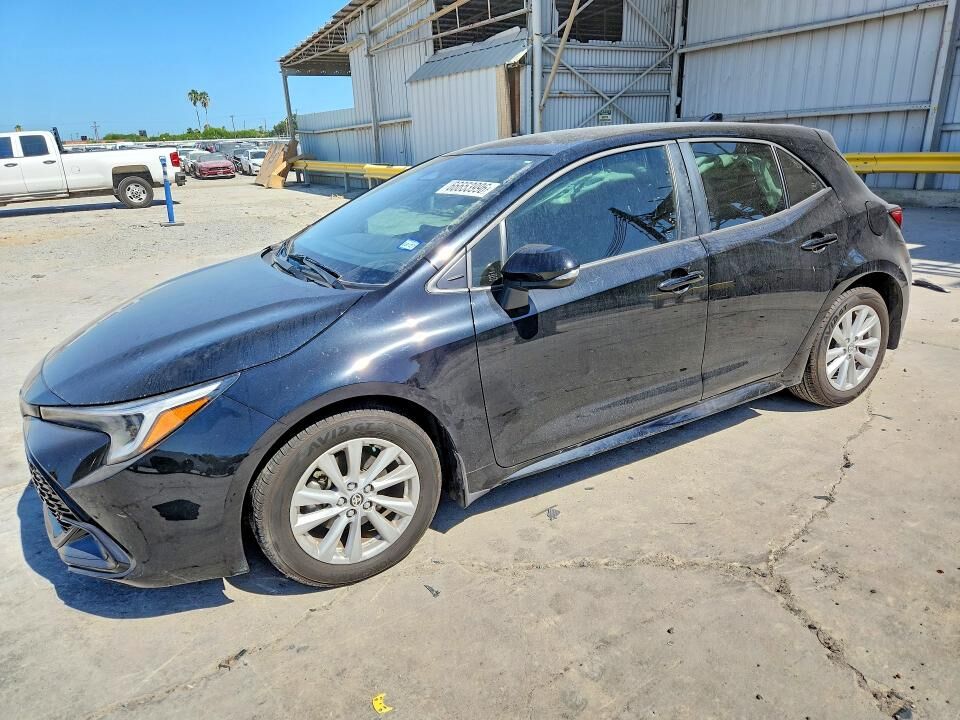 2026 TOYOTA Corolla