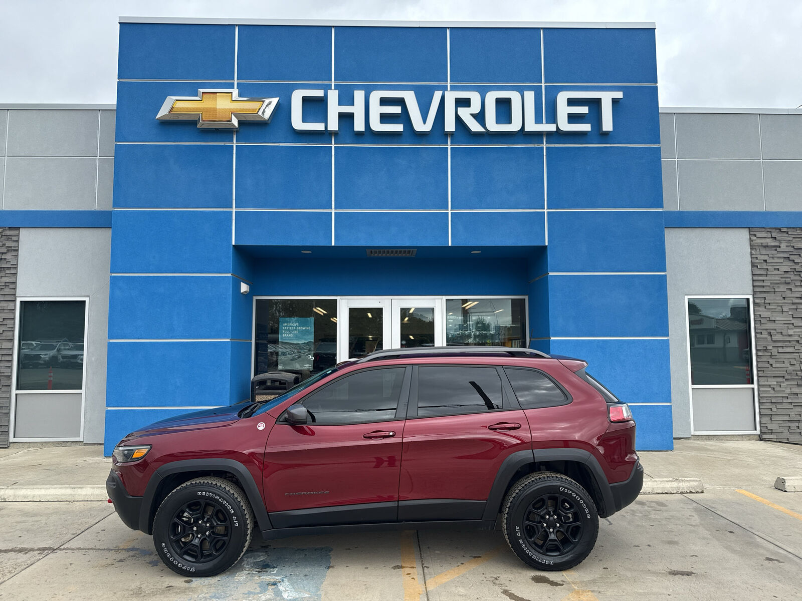 2021 JEEP Cherokee