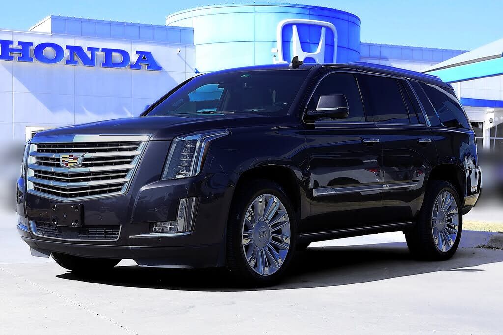 2018 CADILLAC Escalade