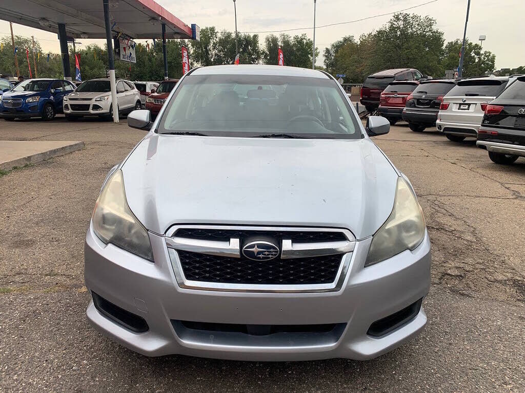 2013 SUBARU Legacy