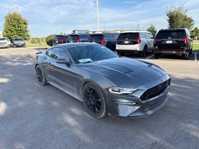 2022 FORD Mustang