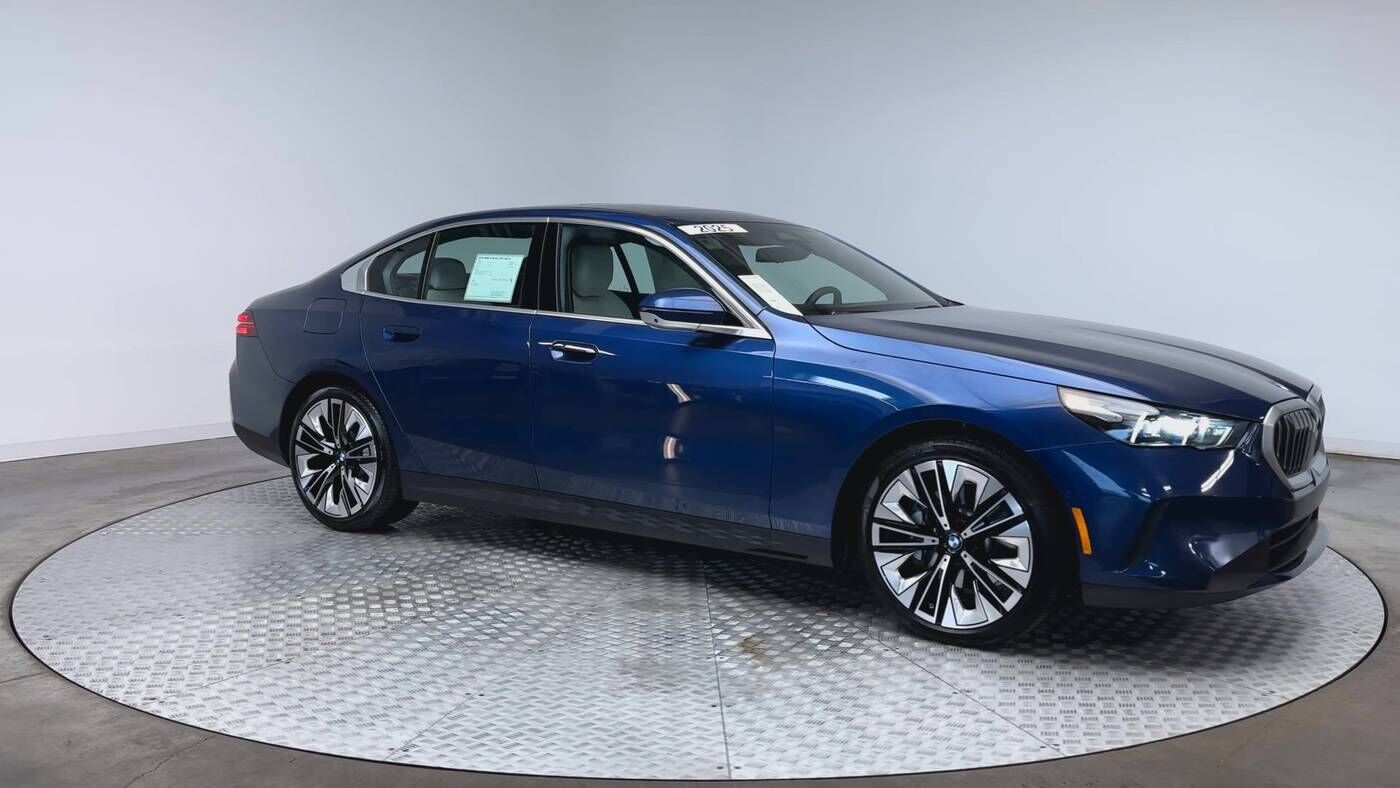 2025 BMW 530i