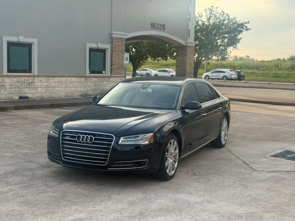 2015 AUDI A8